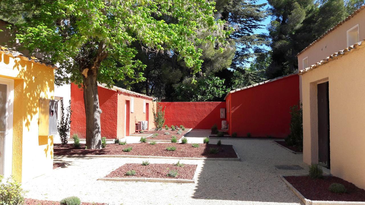 Résidence Odalys Le Village Camarguais Les Gardians 4*