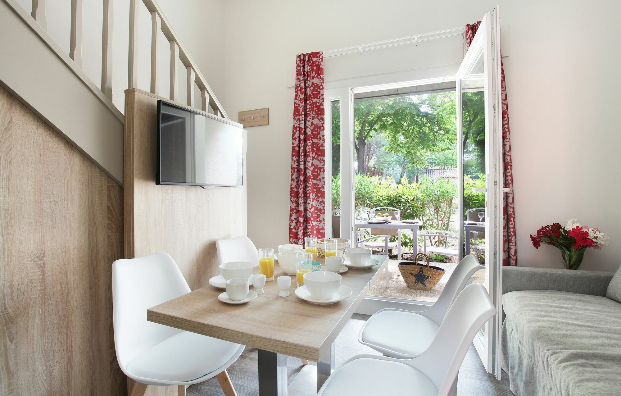 Appart hôtel Résidence Odalys Le Village Camarguais Les Gardians Arles